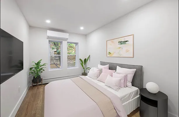 Rented by Compass | media 3