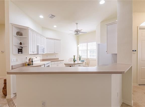 4th image of 5036 Fairhaven Ln