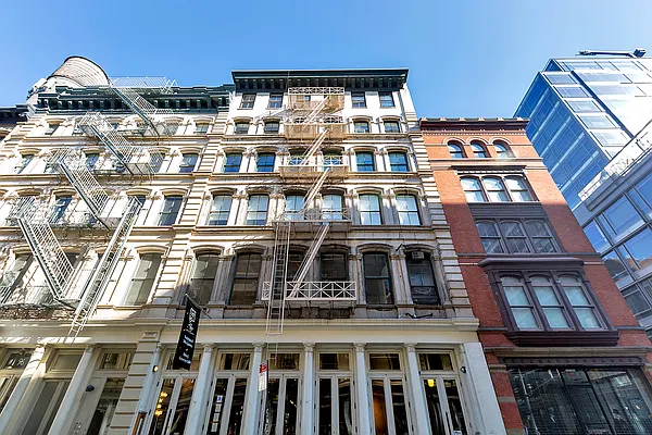 Sold by CORE | media 6