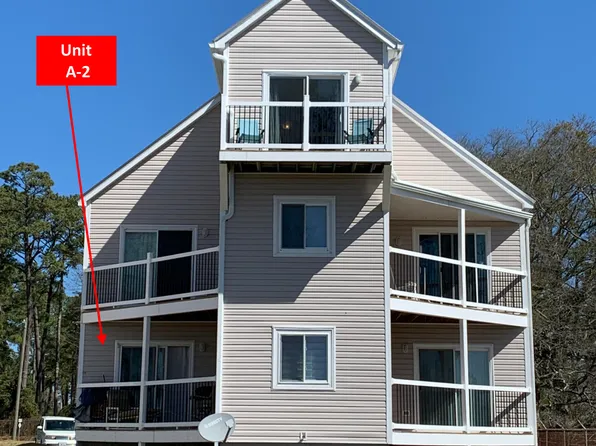 89 Country Club Drive #A-2, Minnesott Beach, NC 28510