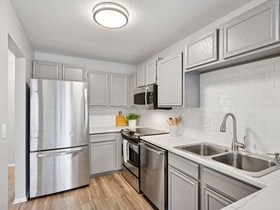 6605 Ives Ln N, Maple Grove, MN, 55369