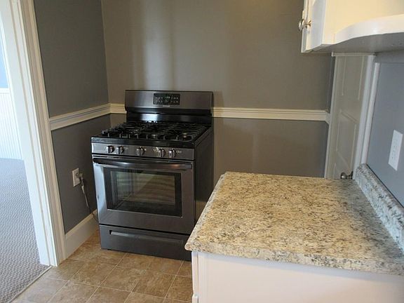 5th image of 189-191 Adams St
