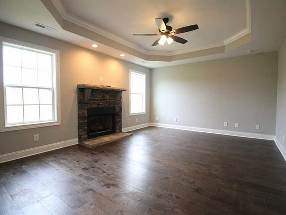 5th image of 56 Reserve At Hickory Wild