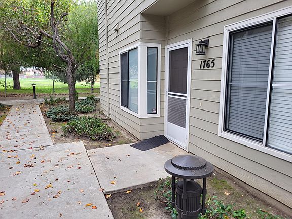 2nd image of 1765 Parkview Green Cir