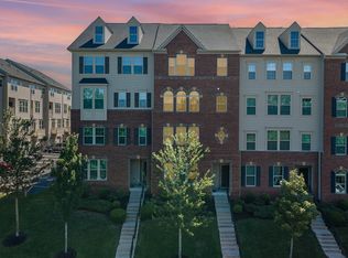 25890 Racing Sun Dr, Aldie, VA 20105