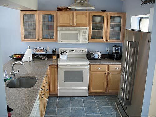 5th image of 21 S Fulton St Unit 10