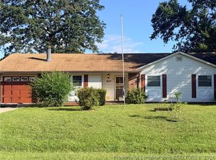 1863 Berriedale Dr, Fayetteville, NC 28304