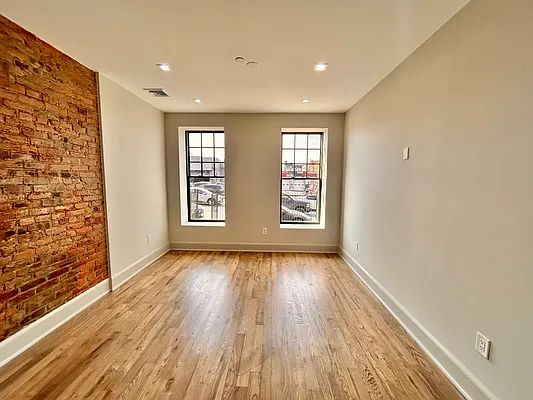 Rented by Fifth & Forever LLC | media 8