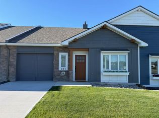 721 S 7th Ave W, Cardston, AB T0K0K0