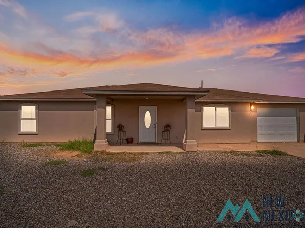 2007 E Chaney Dr, Deming, NM 88030