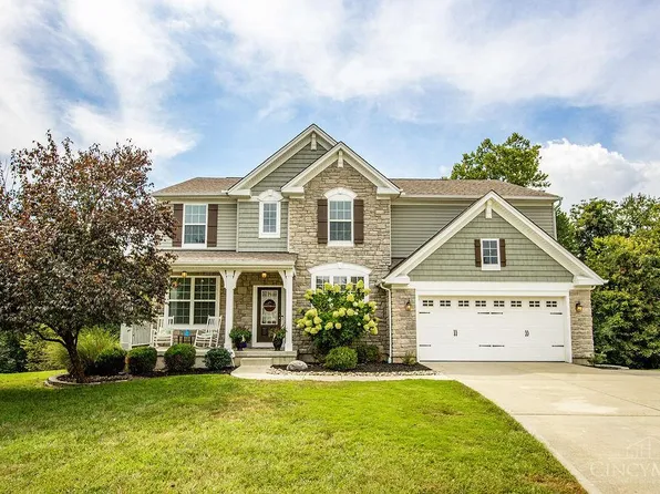 228 Edgefield Dr, Cleves, OH 45002