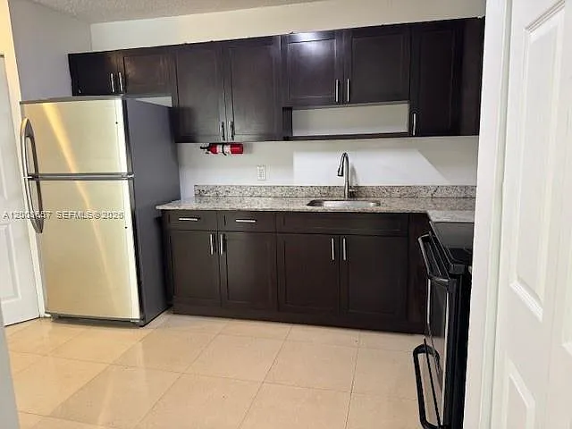 5323 NW 24th St #118 — Photo 2