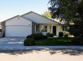 7777 E Mountain Oak Dr, Nampa, ID 83687