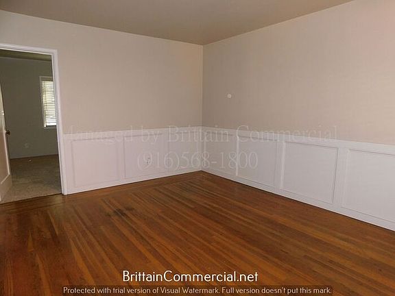 3rd image of 2325 H St #2B