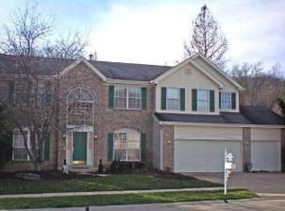 876 Kiefer Trails Dr, Ballwin, MO 63021