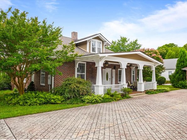 201 W Washington Ave