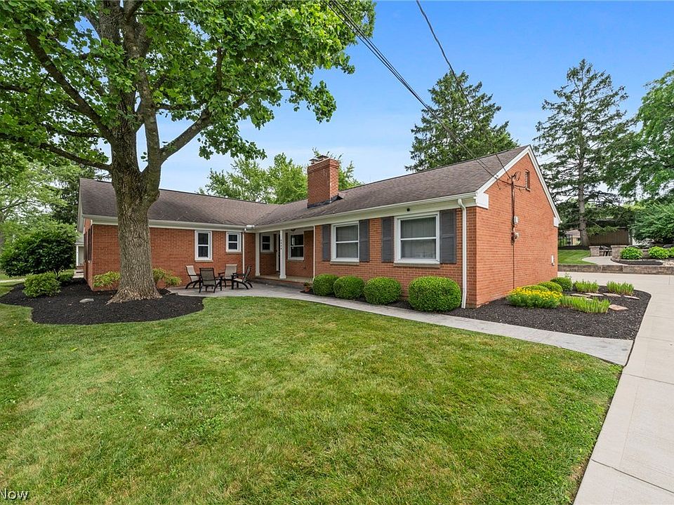 1st image of 6848 Rosemont Dr