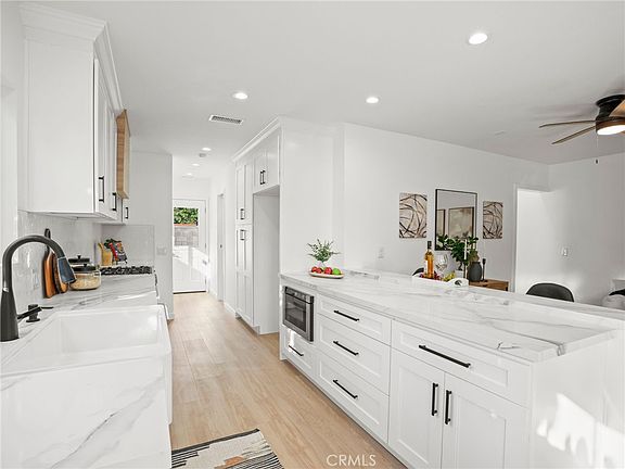 5th image of 5216 Mesmer Ave