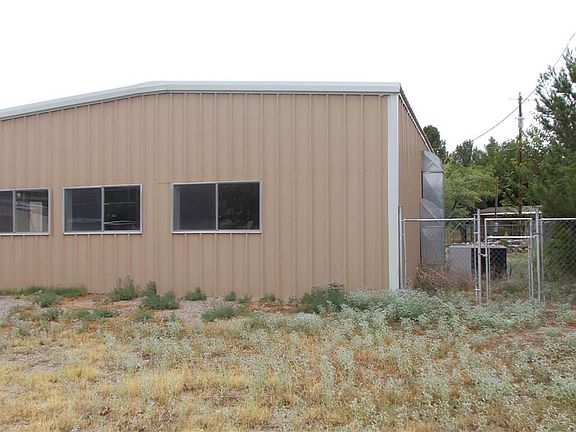 4th image of 1501 Glenn Ave
