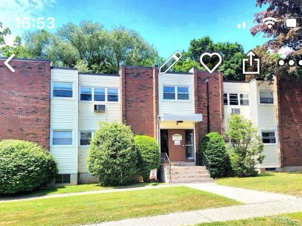 9 Thompson Rd APT 2B