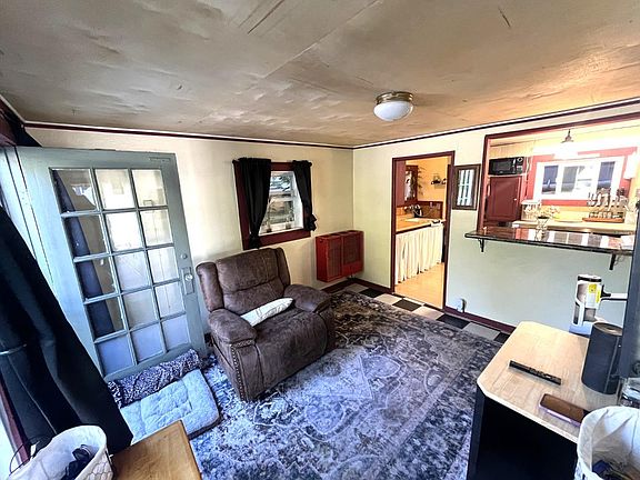 3rd image of 431 Capitola Ave
