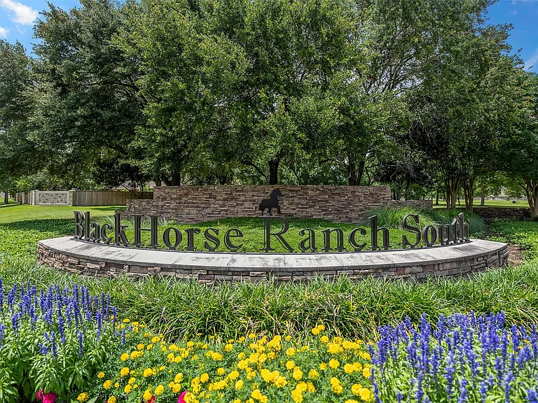 11515 Timberly Park Ln — Photo 32