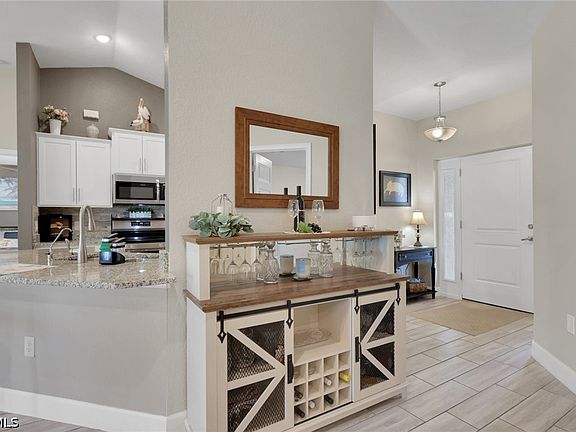 5th image of 4597 Kenvil Dr