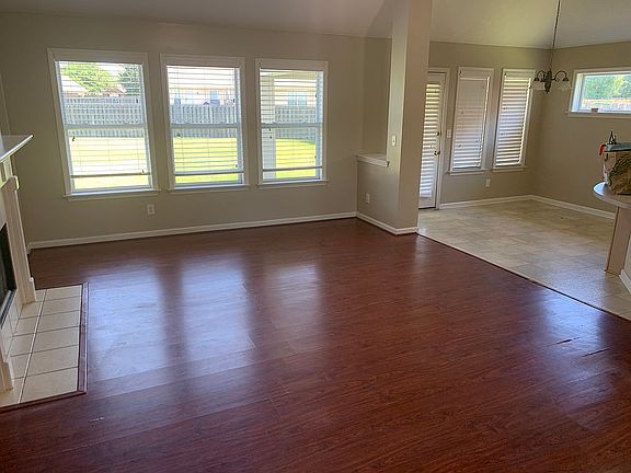 4th image of 9213 Harrod Park Pl