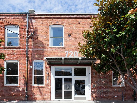 2nd image of 720 York St Unit 228