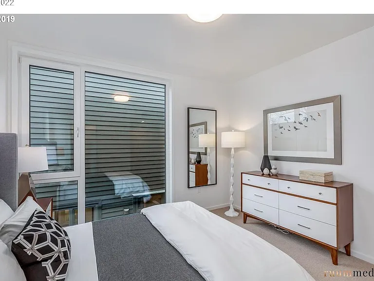 2035 SW Vermont St #2 — Photo 4