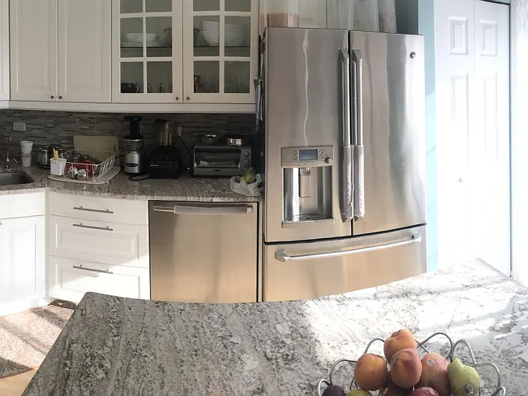 948 Huntington Dr — Photo 17