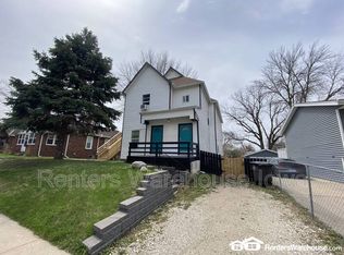 3916 9th St APT 1, Des Moines, IA 50313