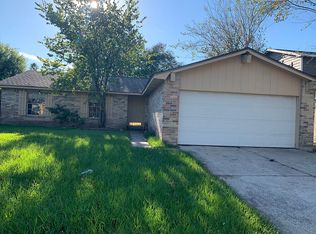 8419 Daycoach Ln, Houston, TX 77064