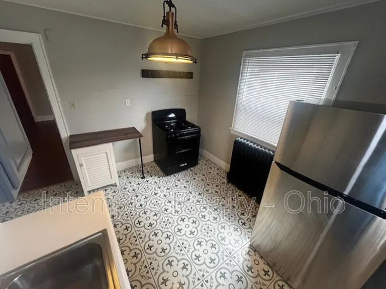 4237 Vine St #2 — Photo 13