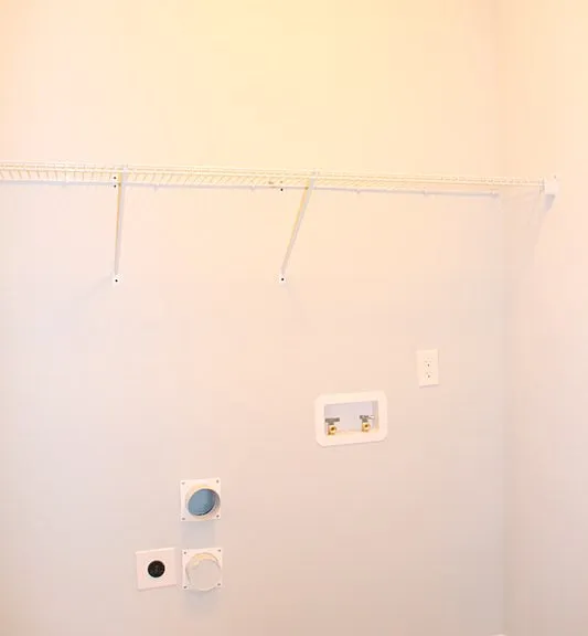 831 Erika Ln — Photo 17