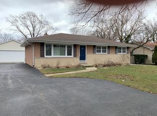 1673 Western Ave, Northbrook, IL