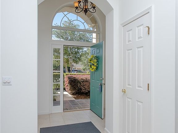 4th image of 1212 Wild Palm Ct