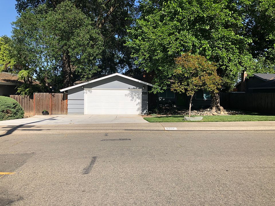 2nd image of 5262 Flagstone St