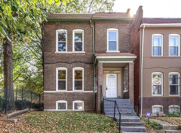 2nd image of 3812 Blaine Ave