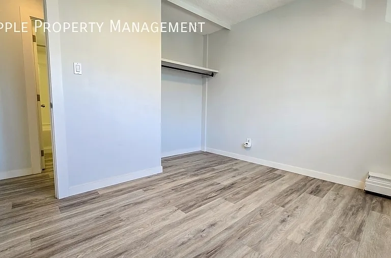 314 14th St NW #305 — Photo 10