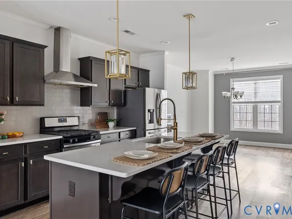 14420 Michaux Village Dr, Midlothian, VA 23113