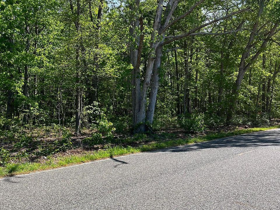 2nd image of 0 Post Rd