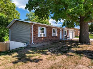 3424 La Salle Dr, Saint Charles, MO 63301