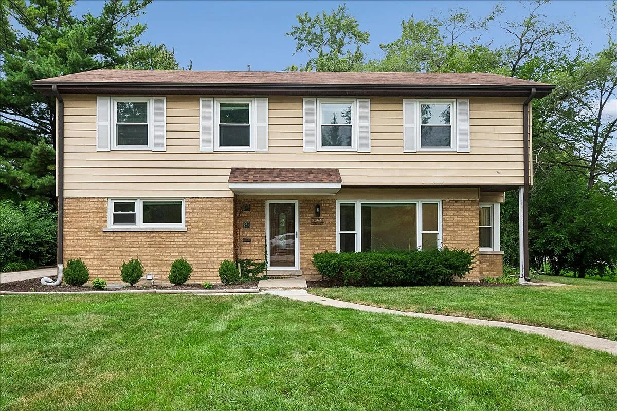 5 bed, 3.5 bath, 2947 sqft, $6,500 — Photo 1
