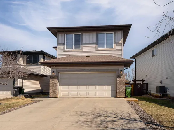 22064 95th Ave NW, Edmonton, AB T5T 4A7