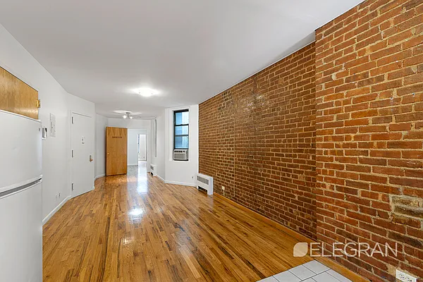 Rented by (Legacy) Elegran | media 10