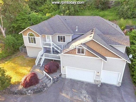 3rd image of 10524 91st Avenue Ct SW