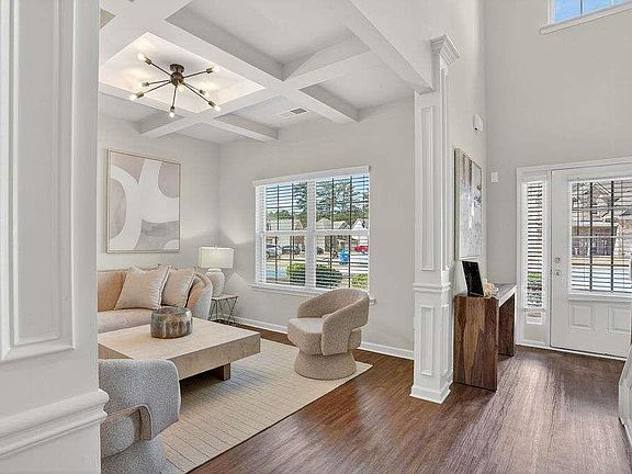 4th image of 7567 Rudder Cir