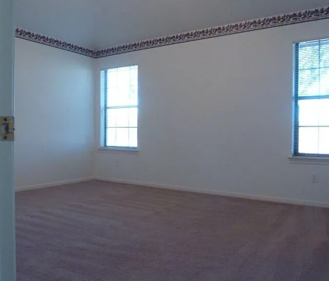 1507 Denise Dr — Photo 7