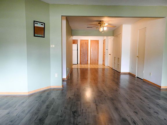 4th image of 580 Lucille Ave